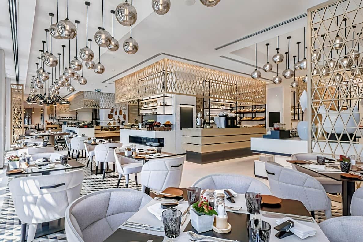 Al Bandar Rotana