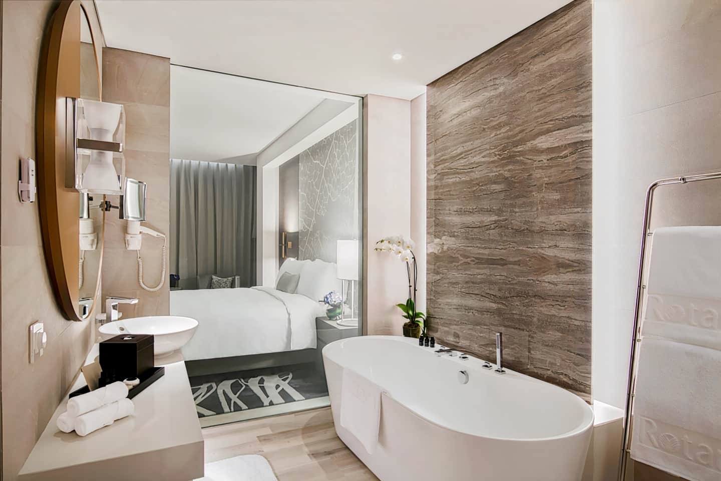 Al Bandar Rotana