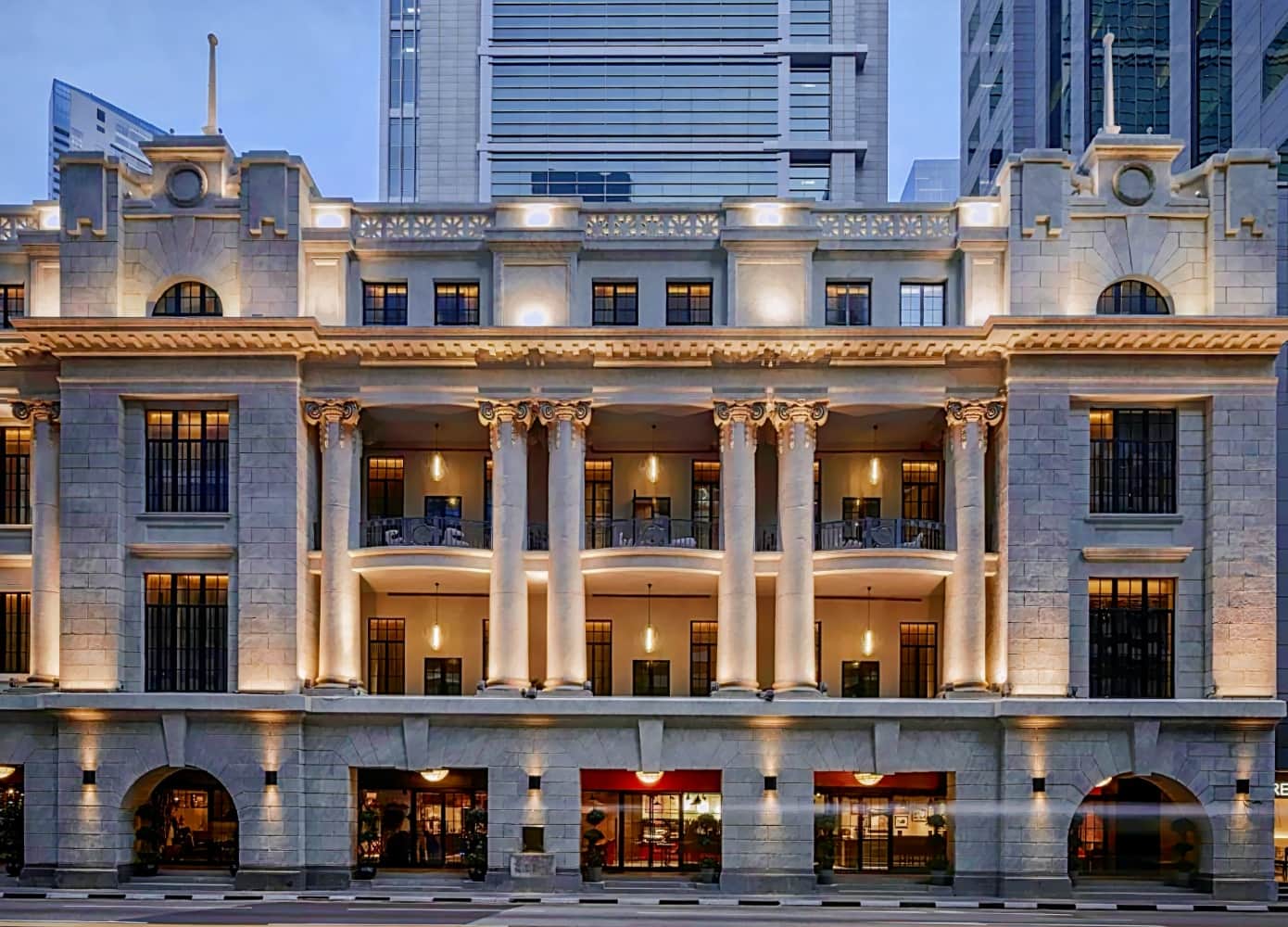 SO/ Singapore