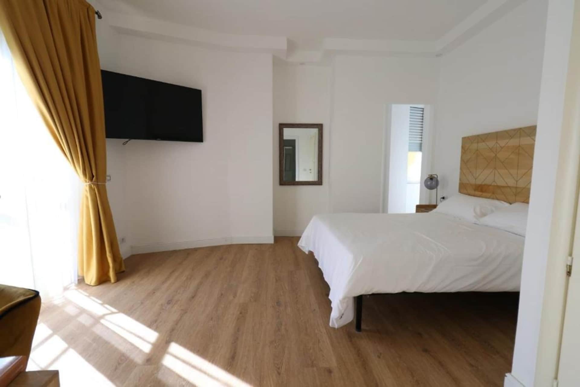 Baby hotel