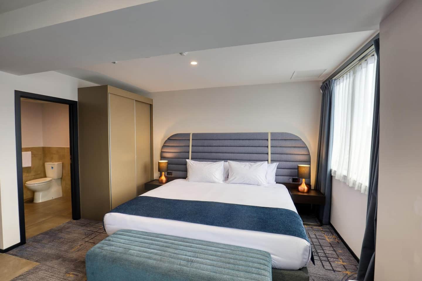 Marsden Suites Albany