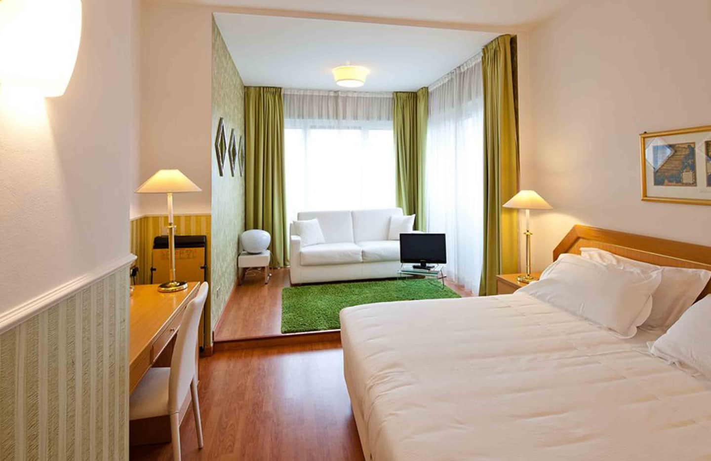 Qualys Hotel Nasco