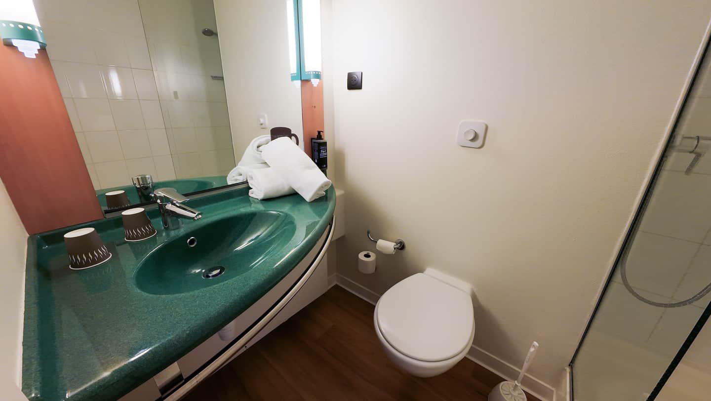 ibis Lyon East Bron