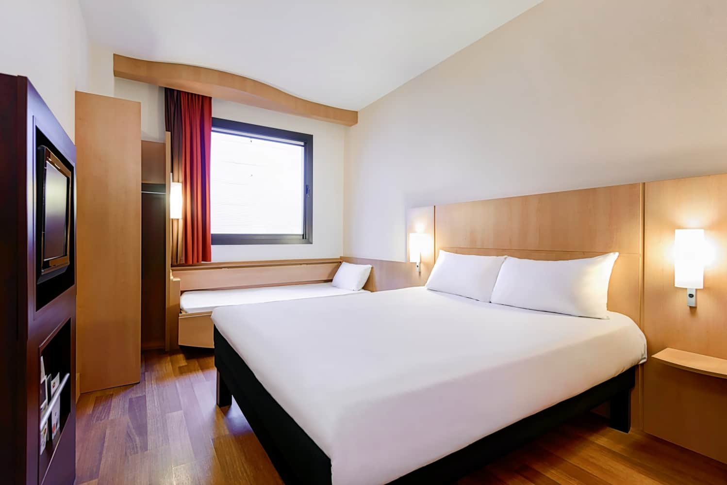 ibis Lyon Bron Eurexpo