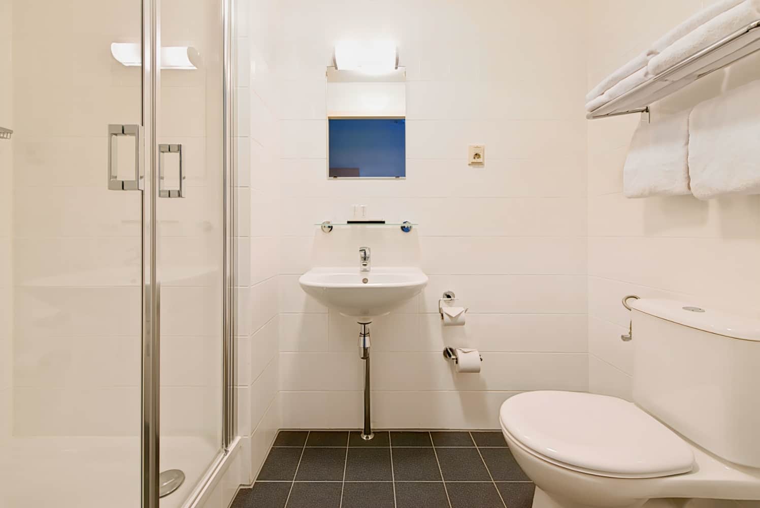 The Hague Teleport Hotel