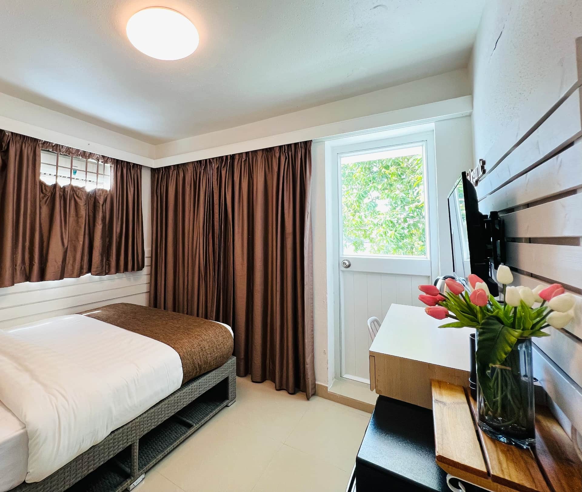 碧濤軒 ( Bayshore Inn )