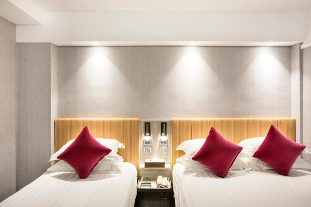 粵海華美灣際酒店 ( Wharney Hotel )