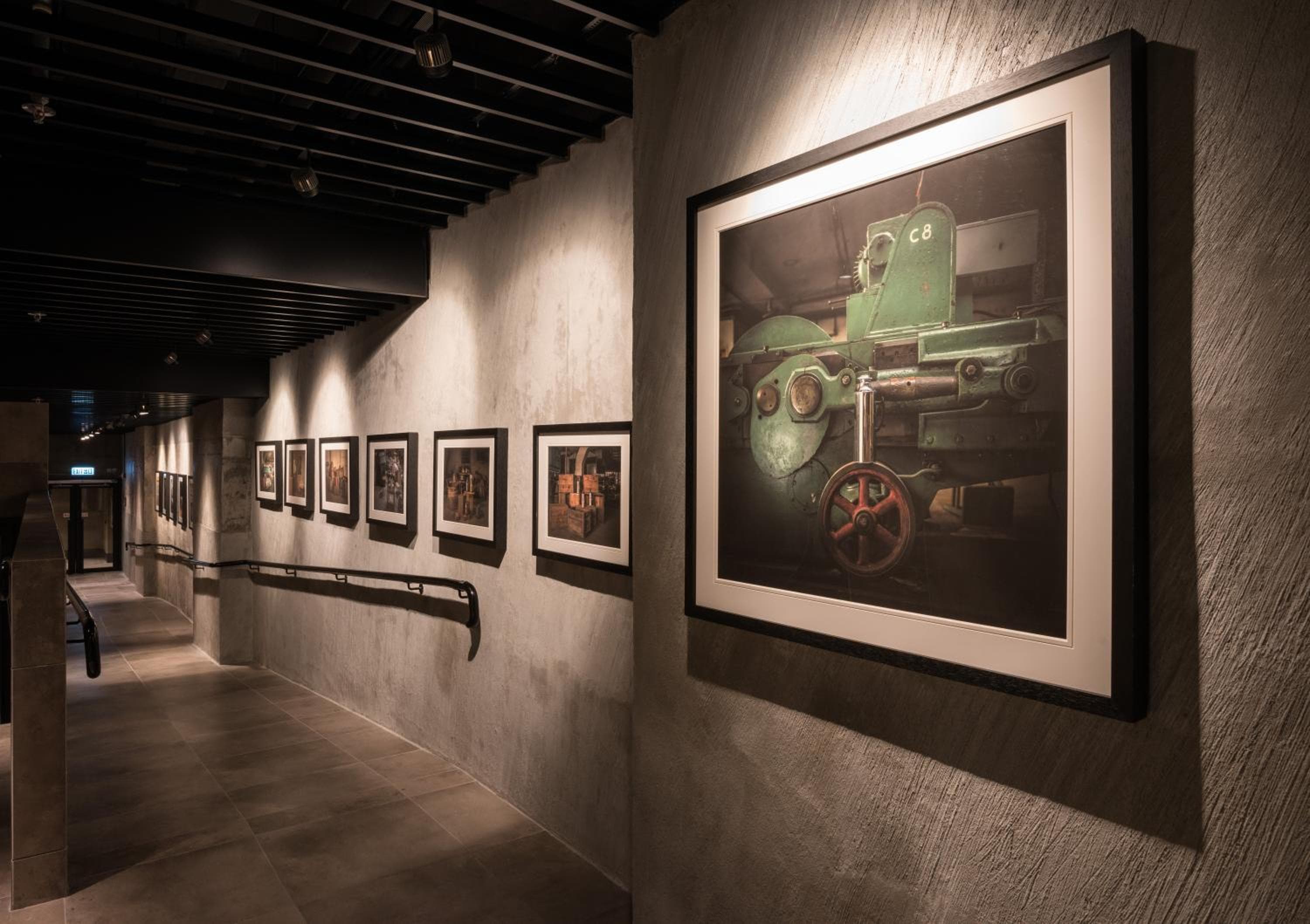 君立酒店 ( Camlux Hotel )