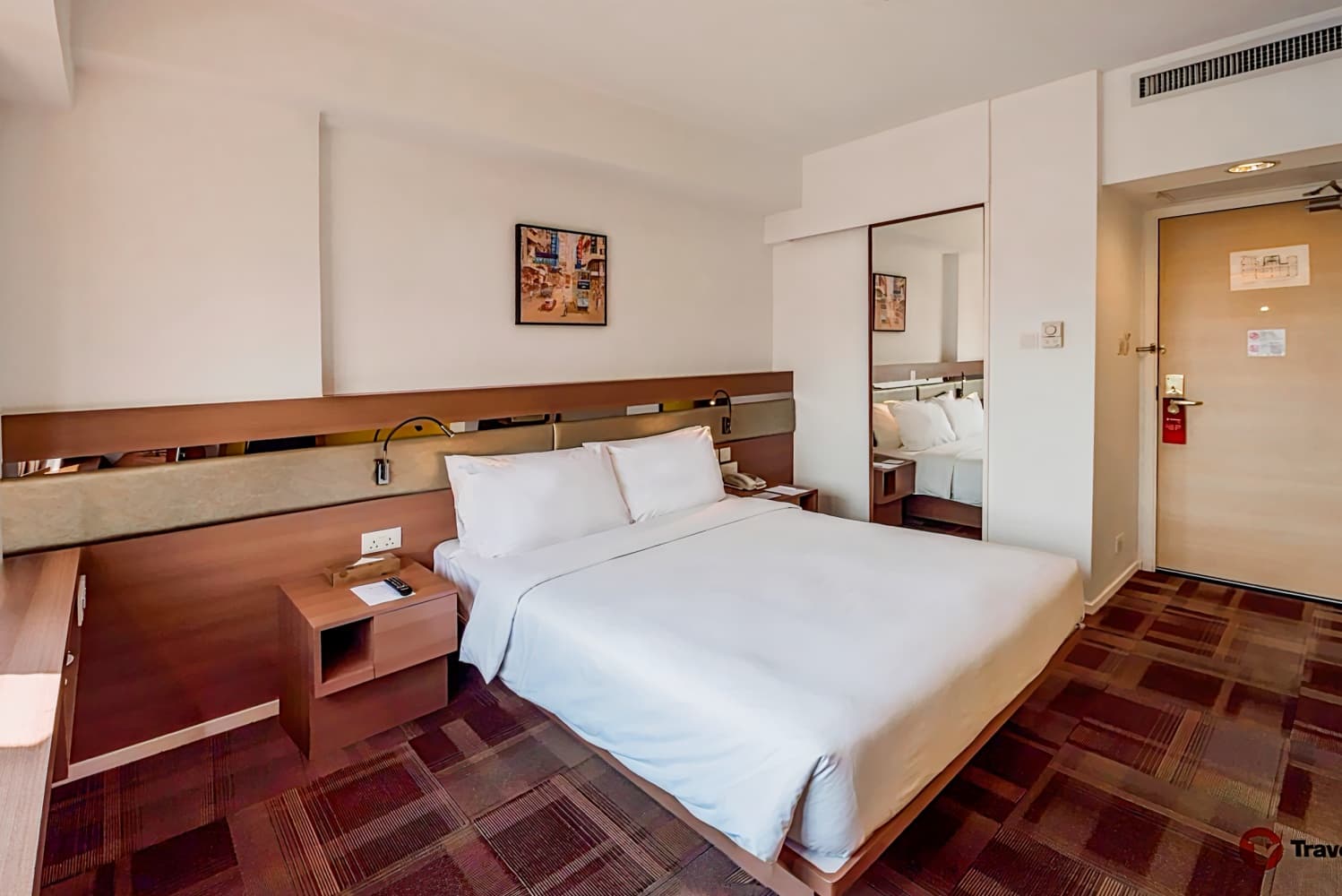 彩鴻酒店 ( Travelodge Kowloon )