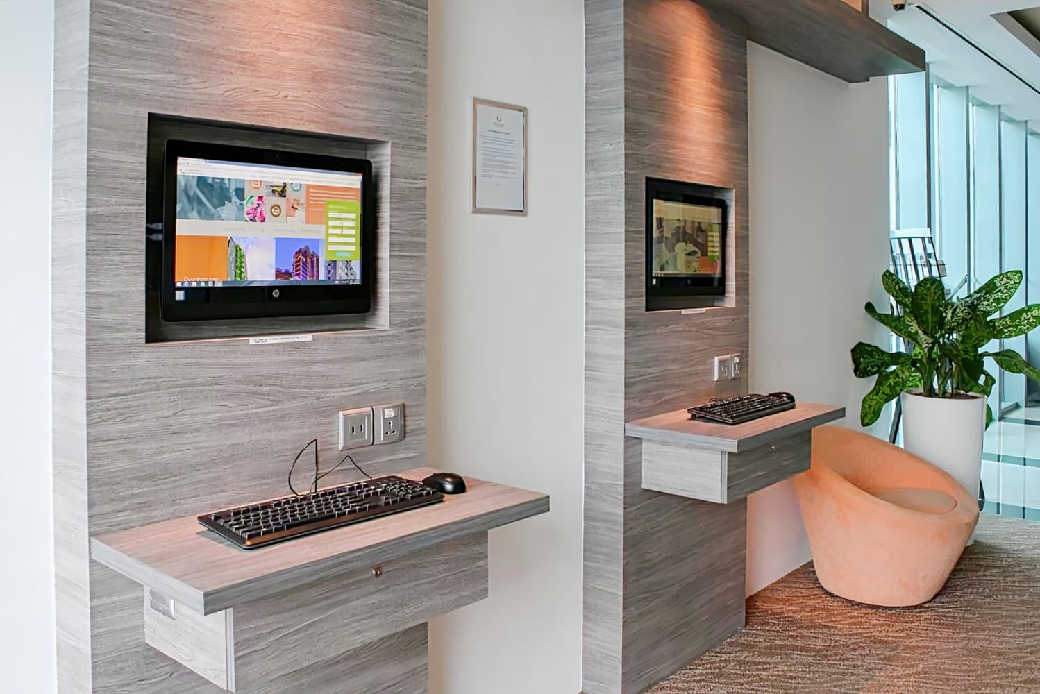 新加坡柏薇樟宜酒店