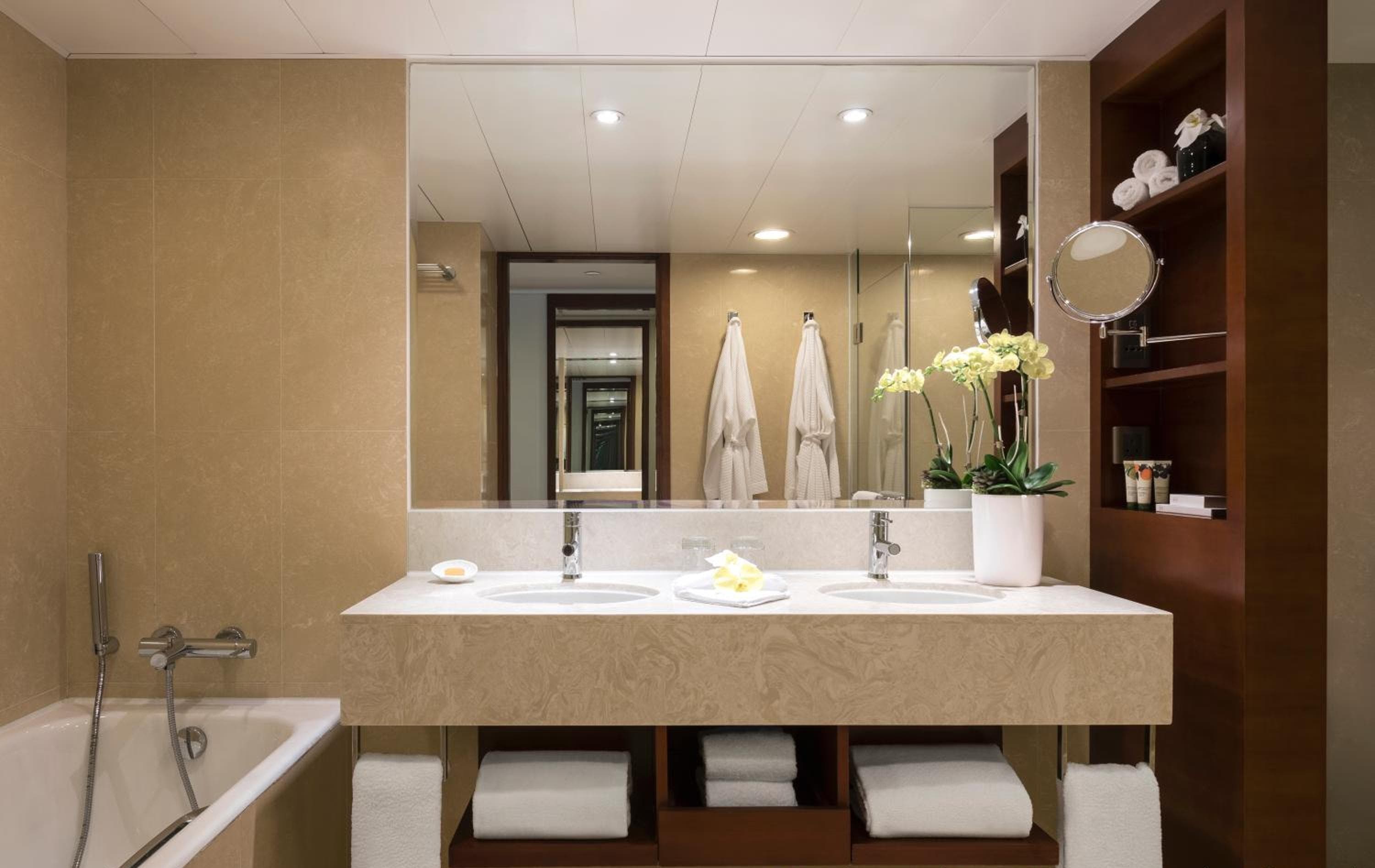 香港皇家太平洋酒店 ( Royal Pacific Hotel )