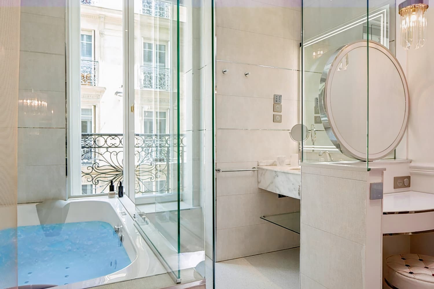 Paris j'Adore Hotel & Spa