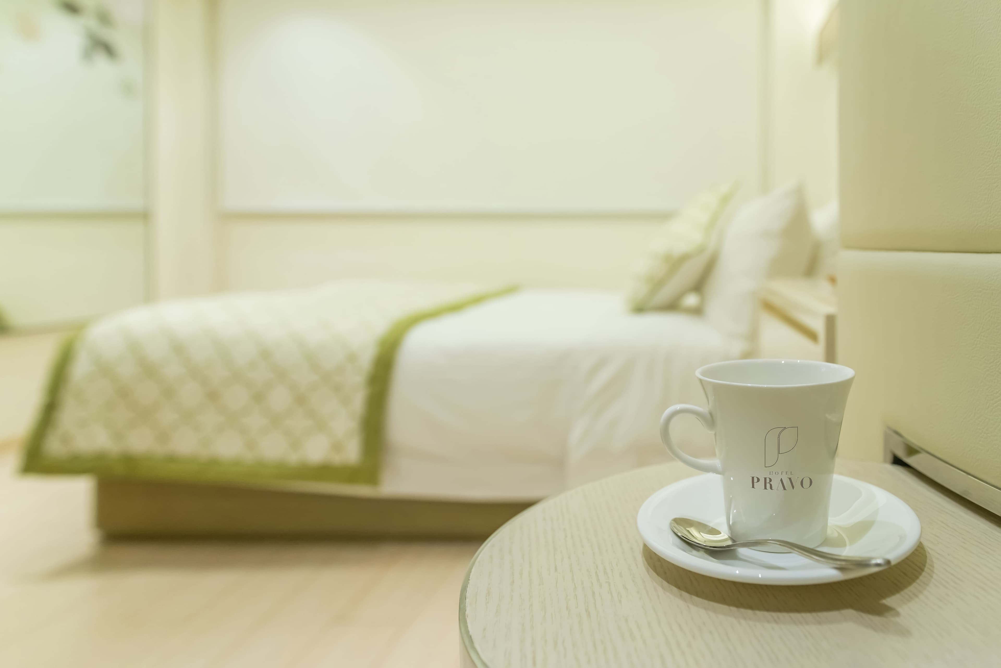 寶御酒店 ( Hotel Pravo Hong Kong )