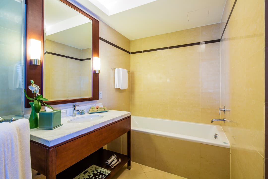 Column Bangkok Hotel