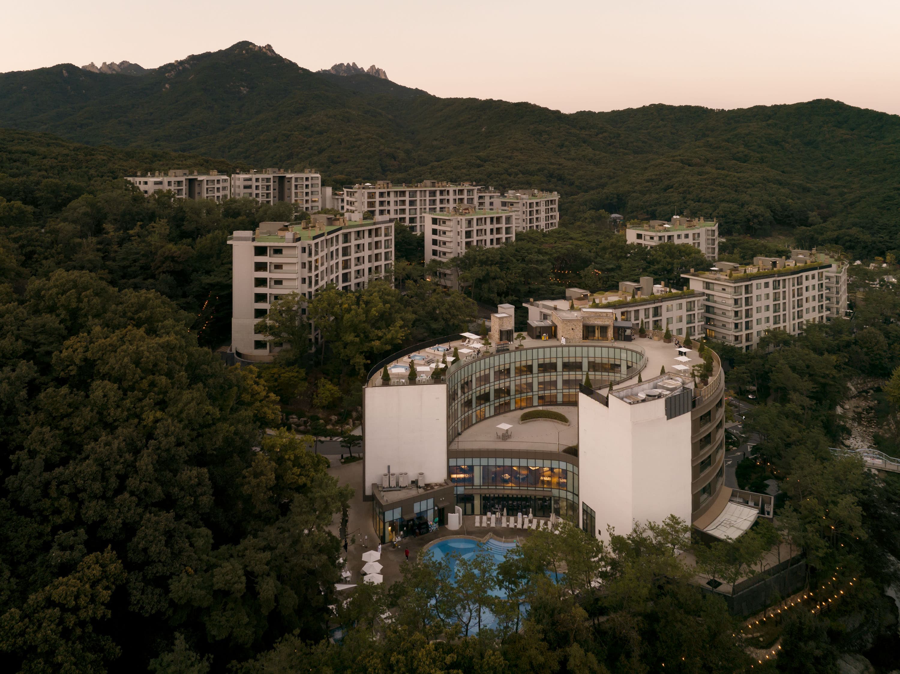 Paraspara Seoul  파라스파라 서울