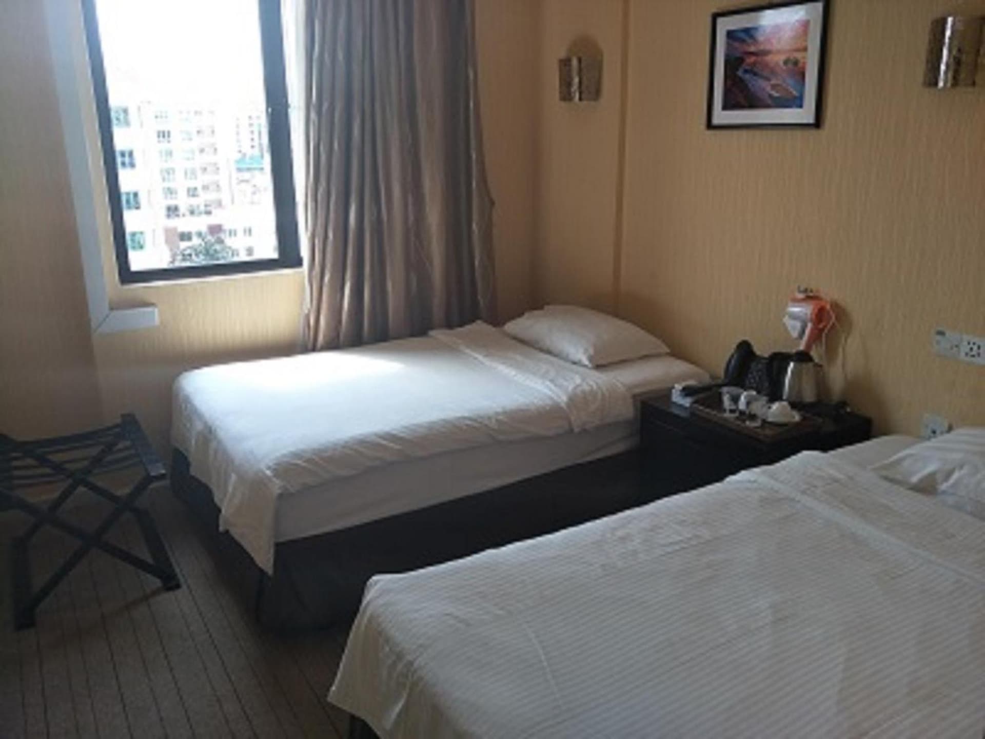 Yaju Hotel
