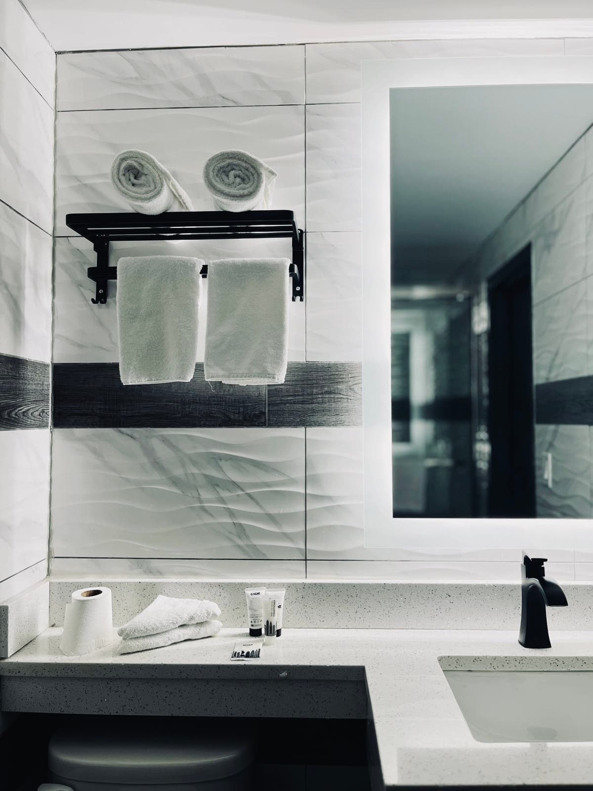 The Vine Hotel Bronx