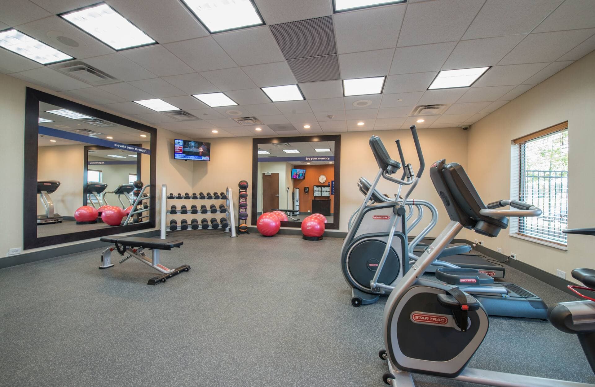 Hampton Inn Waynesboro