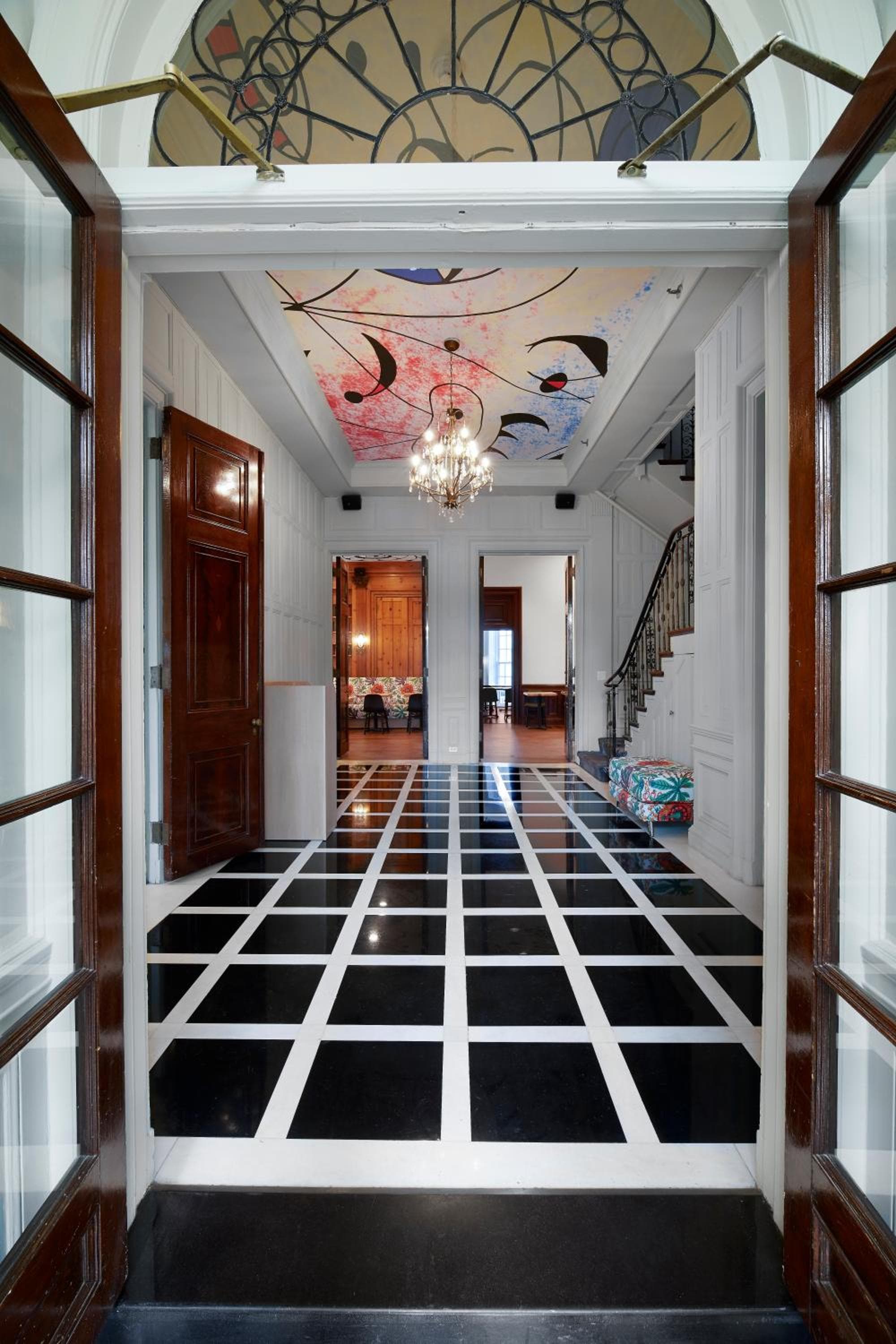 Tarrytown House Estate