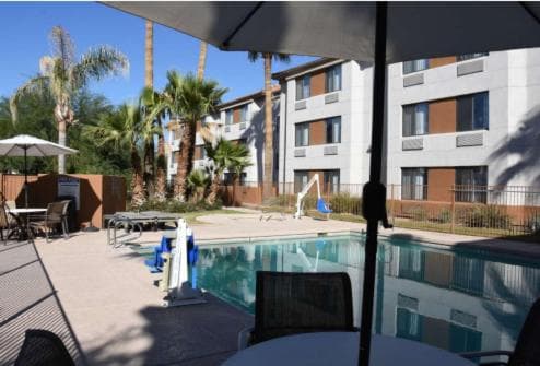 Sky Harbor Airport Inn
