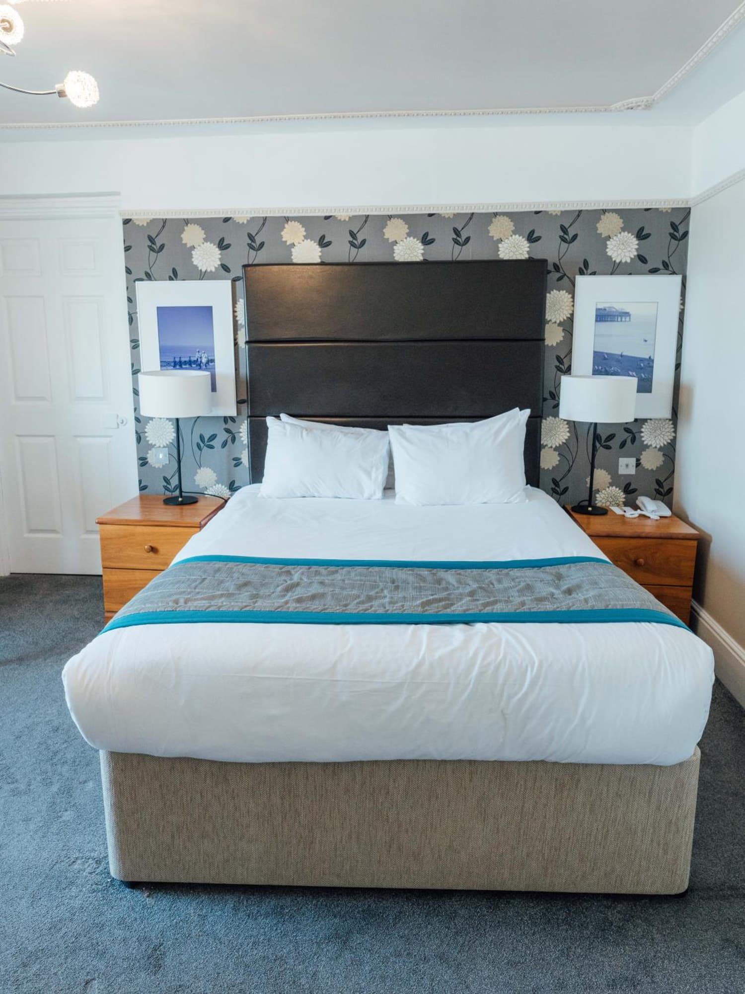 Queens Hotel & Spa