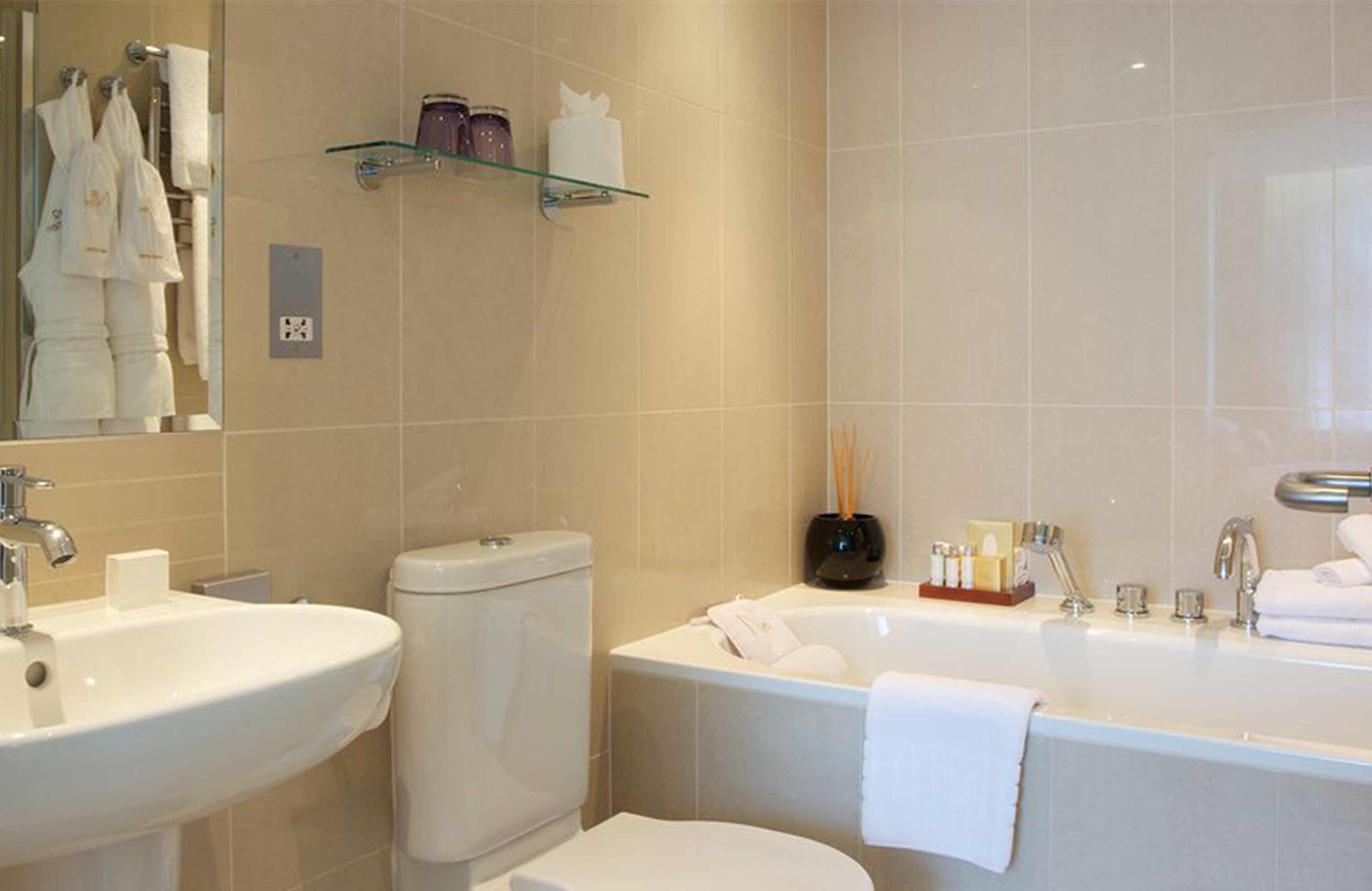 Ten Manchester Street