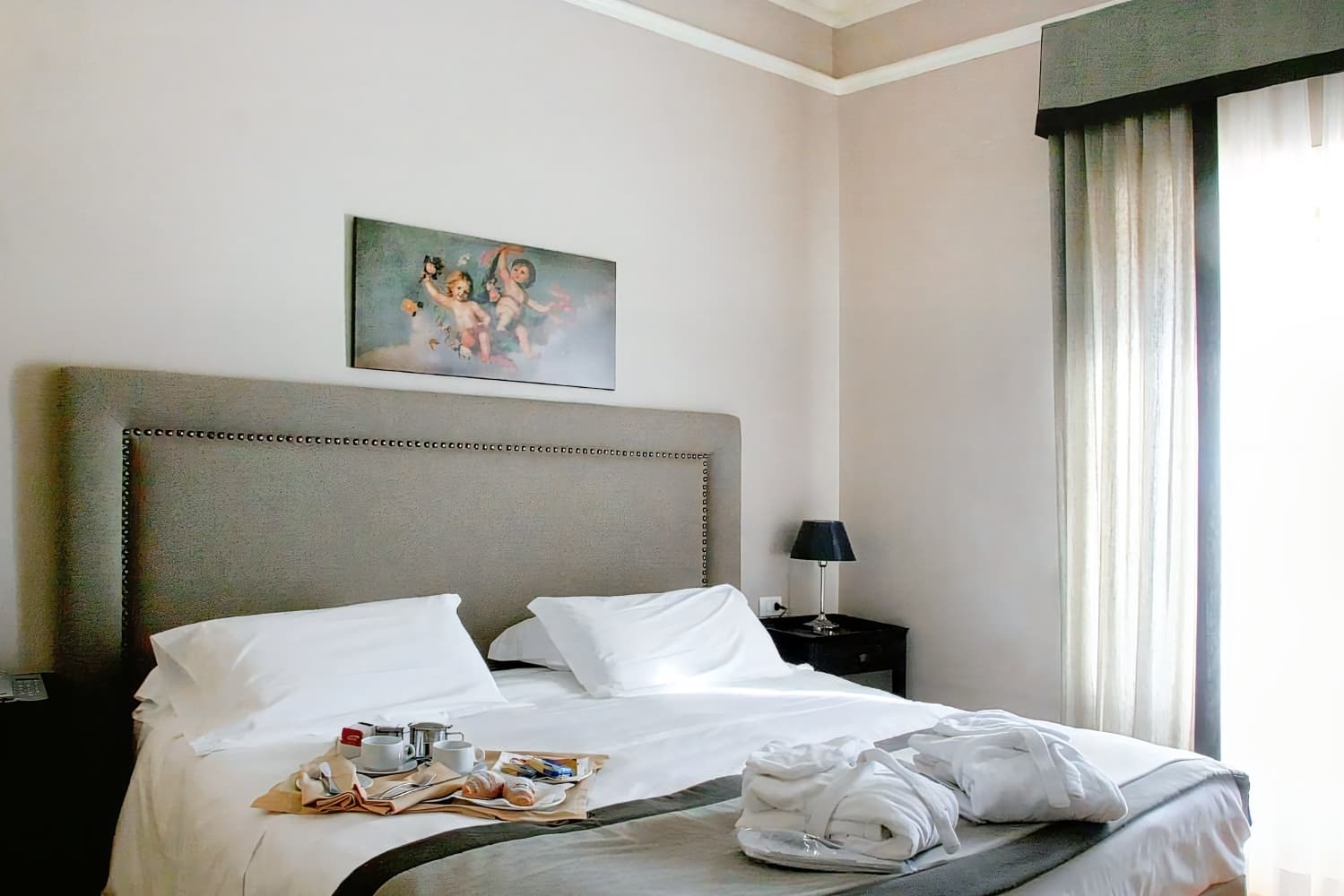 Ambasciatori Place Hotel