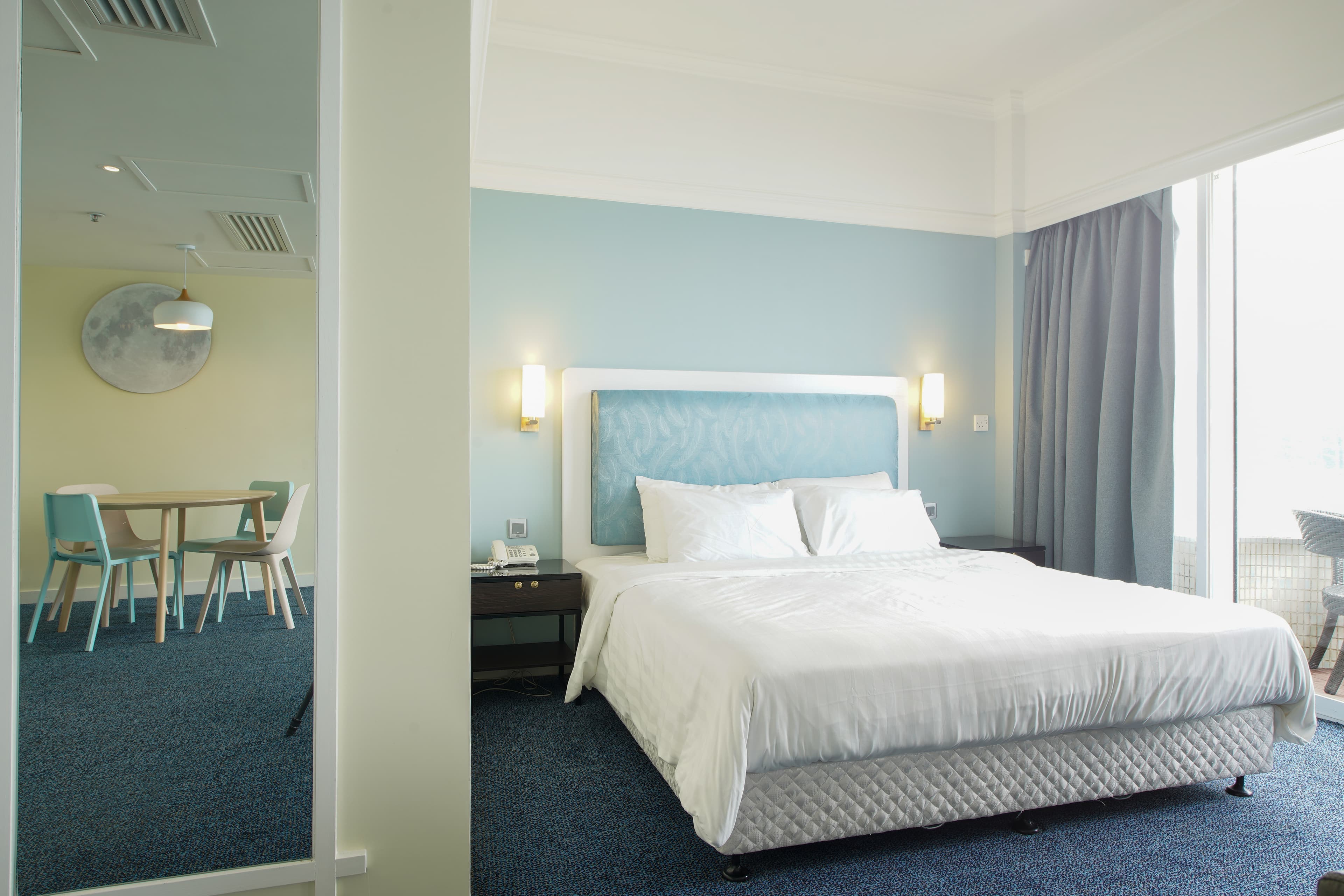 長洲華威酒店 ( Warwick Hotel )