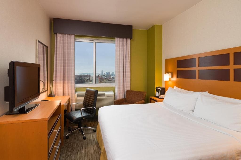 Holiday Inn Express - Times Square, an IHG Hotel