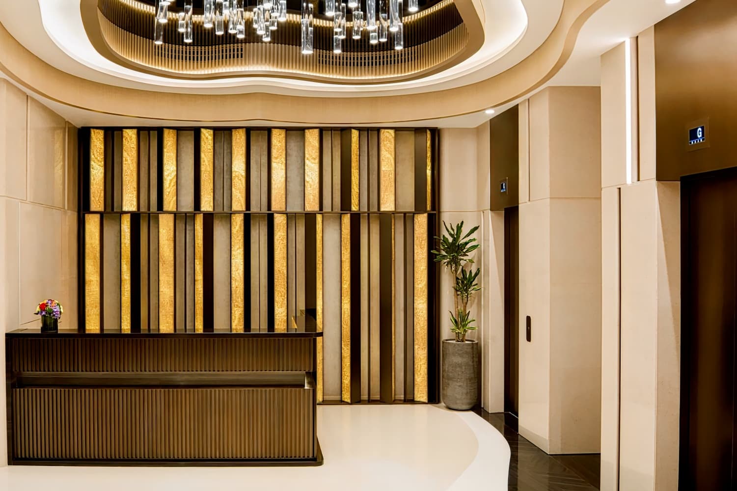 百利酒店 ( The Burlington Hotel )