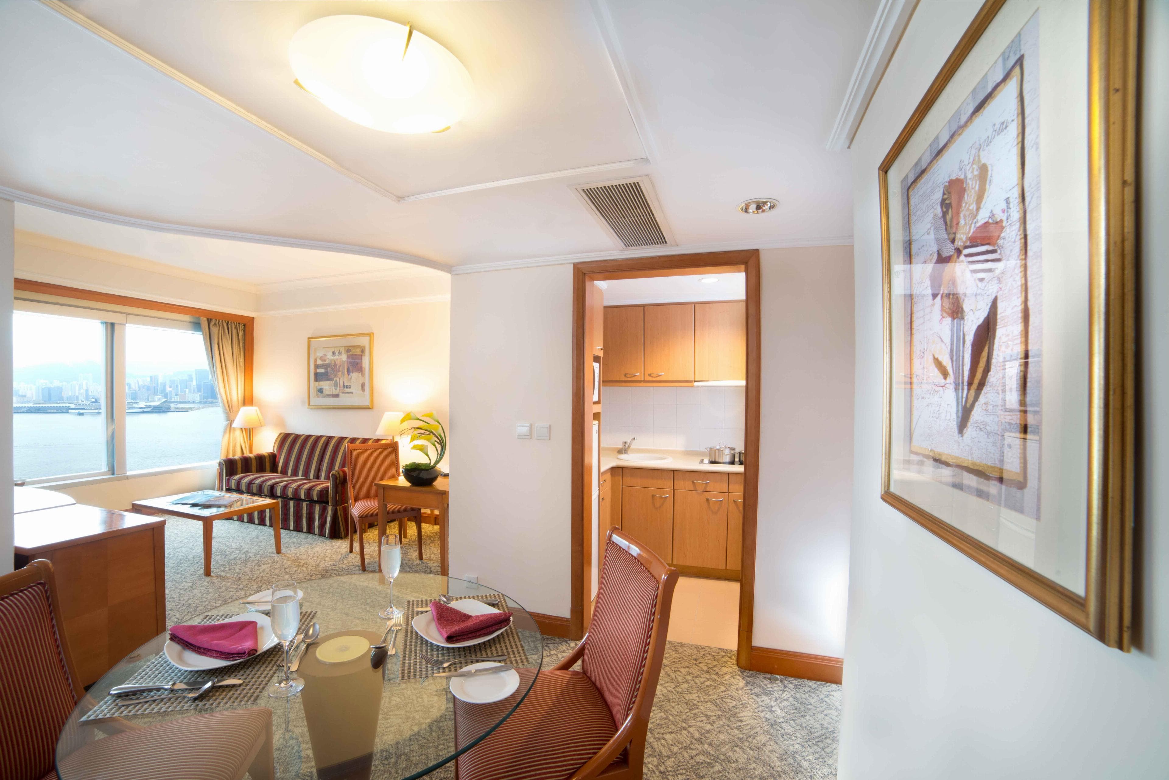 北角海逸酒店 ( Harbour Plaza North Point )