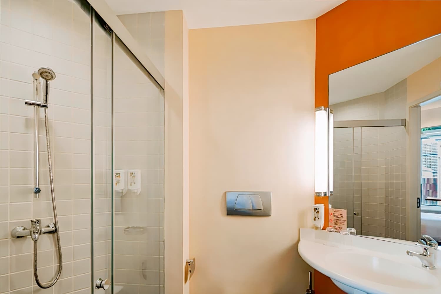 宜必思新加坡明古连街酒店