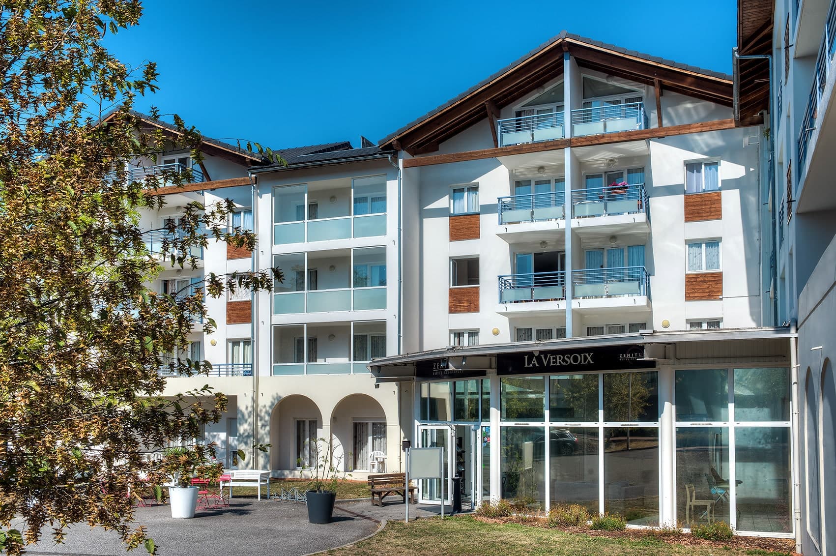 Zénitude Hôtel Divonne-les-Bains La Versoix