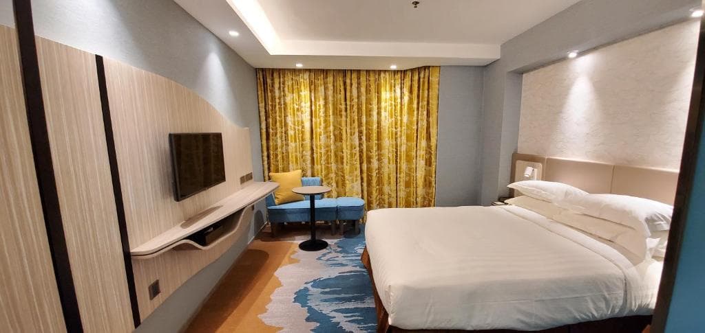 粵海華美灣際酒店 ( Wharney Hotel )