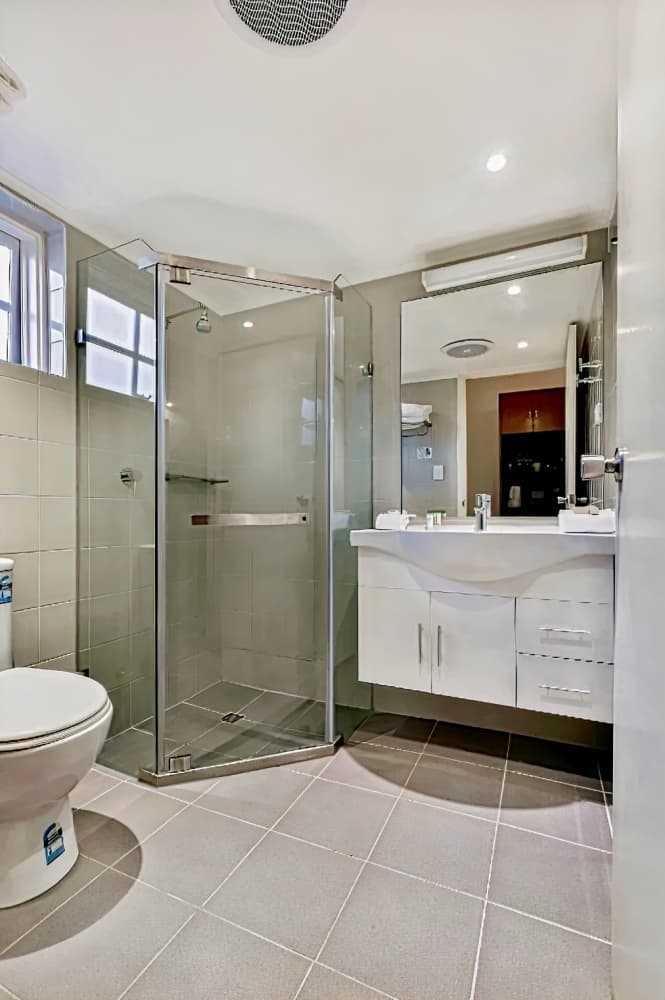 Best Western Plus Buckingham International