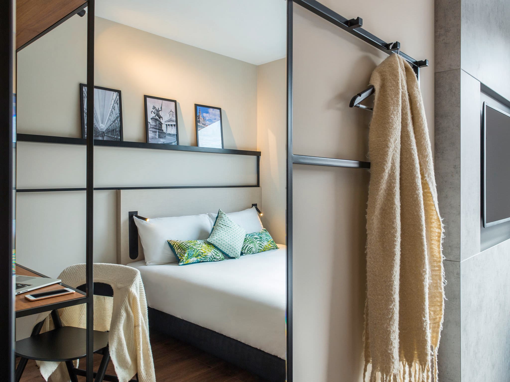 ibis Brussels Centre Châtelain