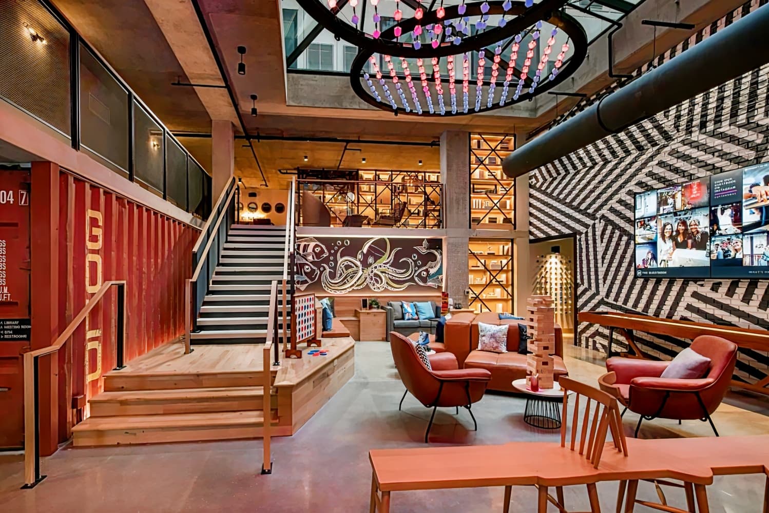 Moxy San Diego Downtown/Gaslamp Quarter