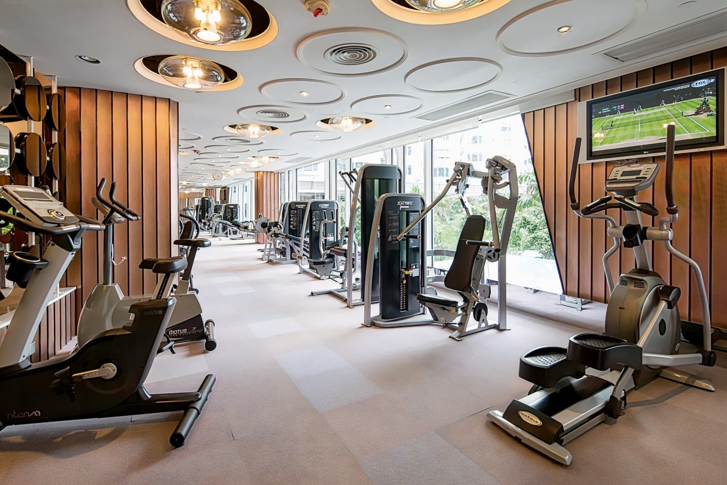 九龍海灣酒店 ( Kowloon Harbourfront Hotel )