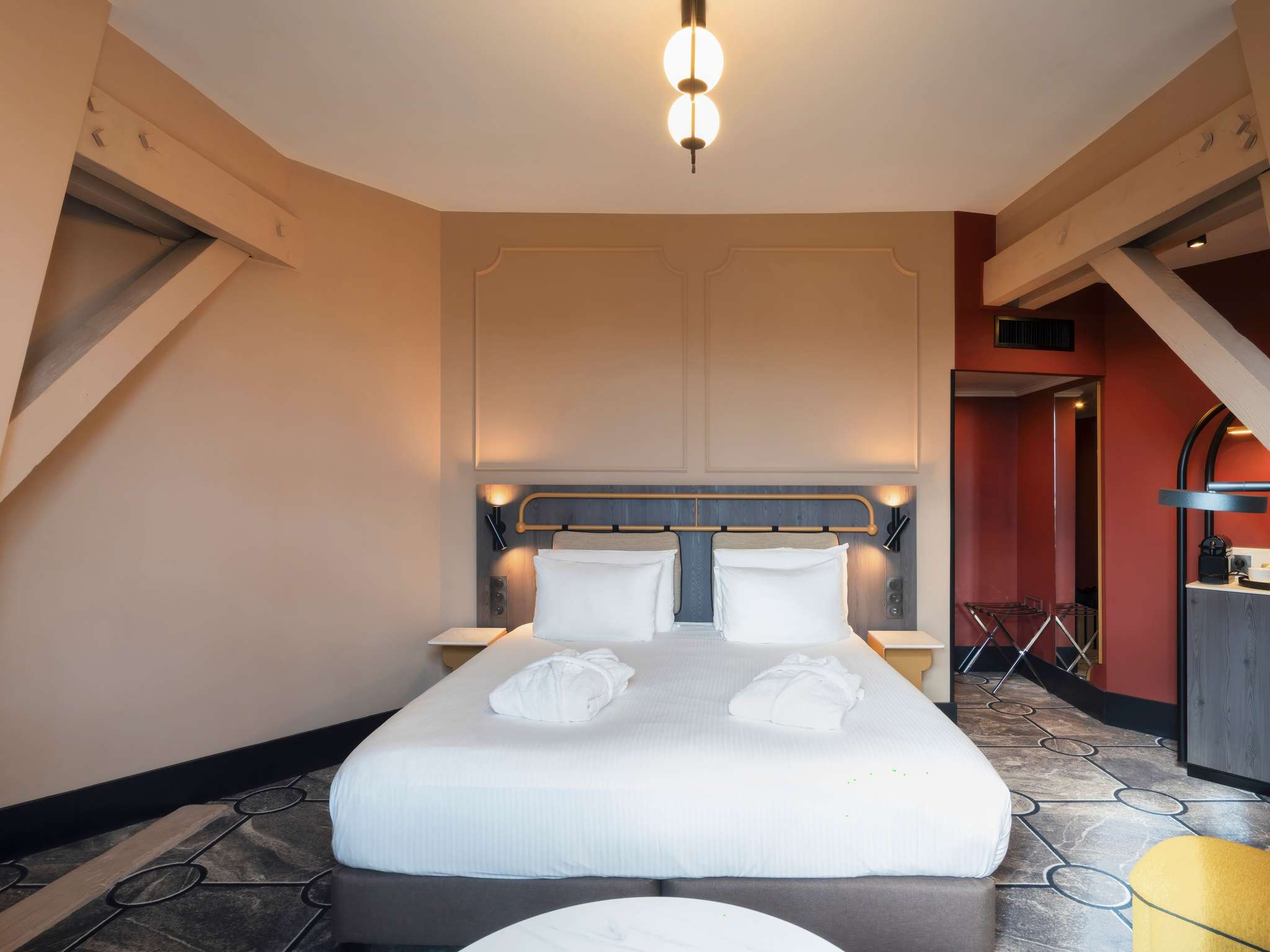 Grand Hotel des Brotteaux Lyon Ctre - Handwritten Collection