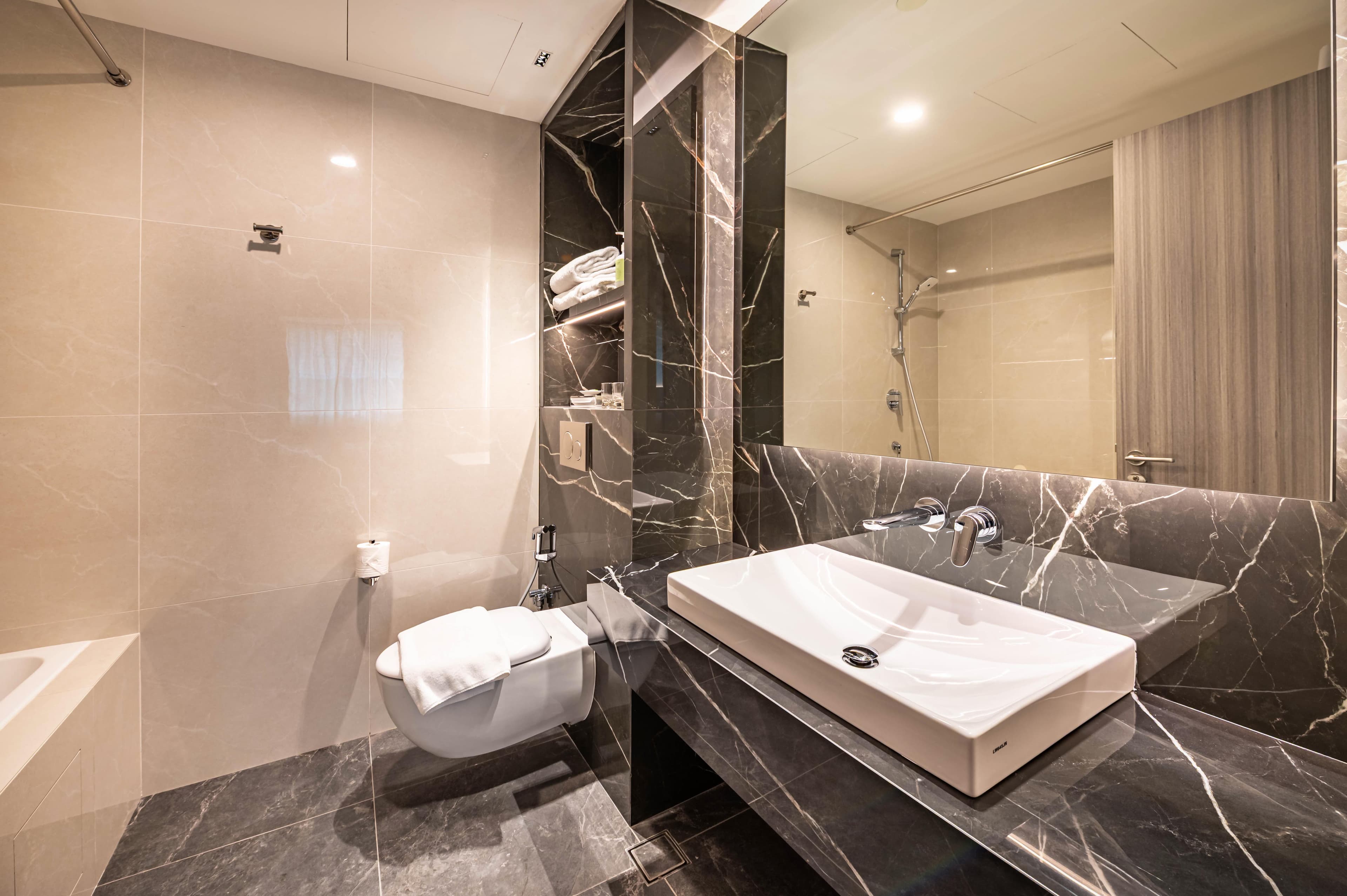 新加坡柏薇羅切斯特酒店