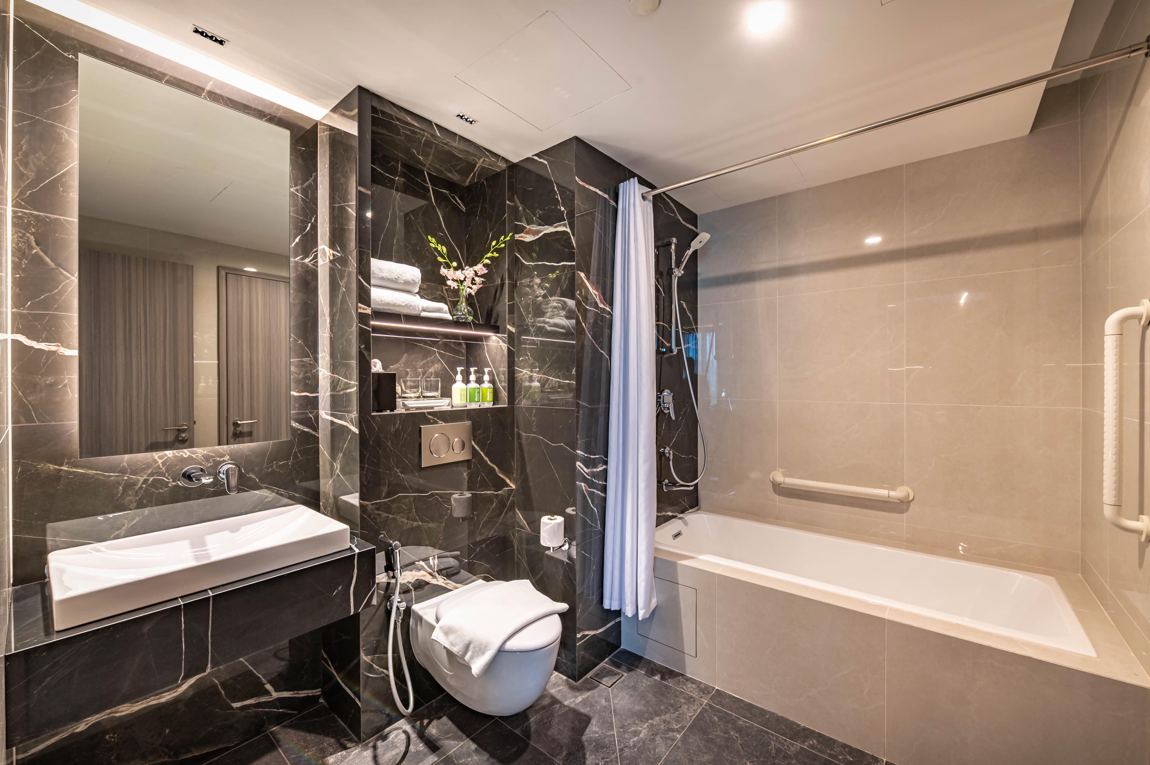 新加坡柏薇羅切斯特酒店