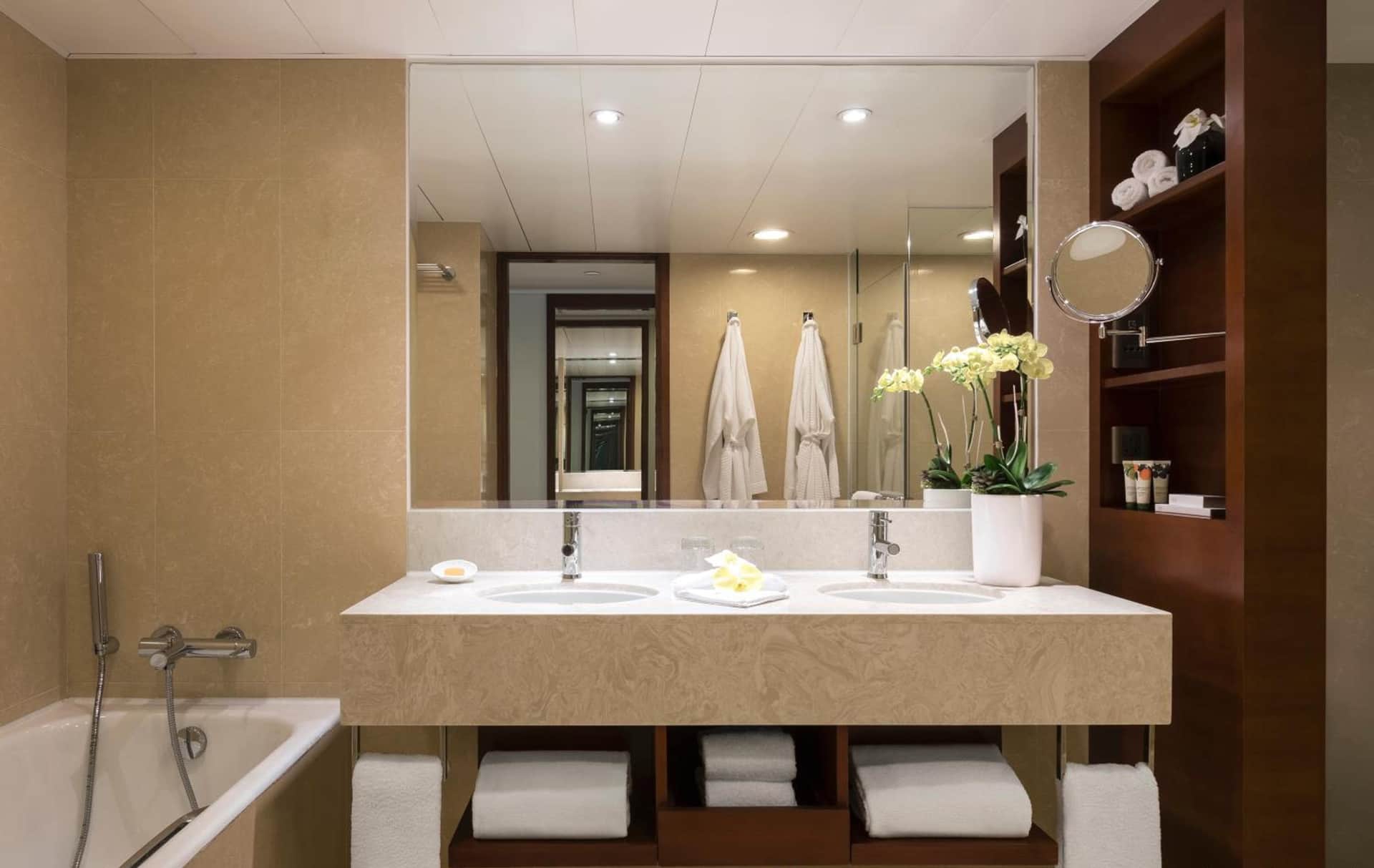 香港皇家太平洋酒店 ( Royal Pacific Hotel )