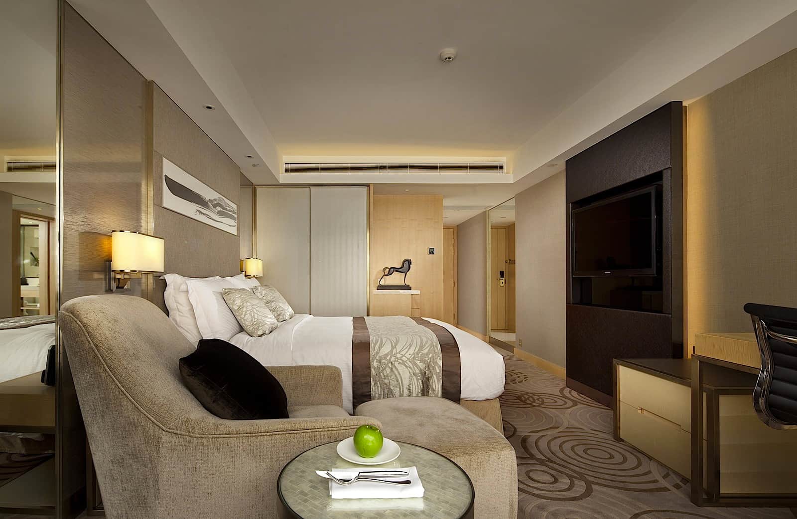 尖沙咀帝苑酒店 ( The Royal Garden Tsim Sha Tsui )