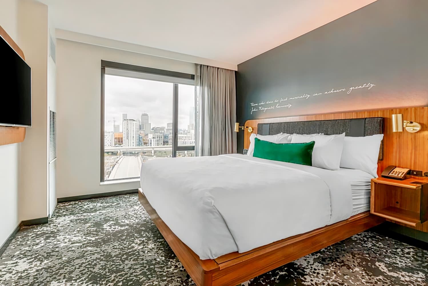 Cambria Hotel Boston, Downtown-South Boston