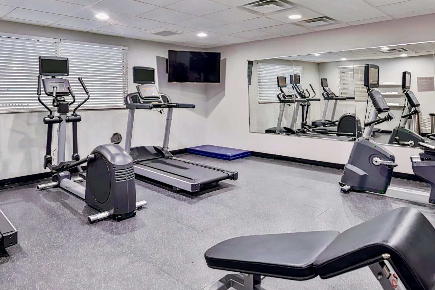 Country Inn & Suites By Radisson Tinley Park