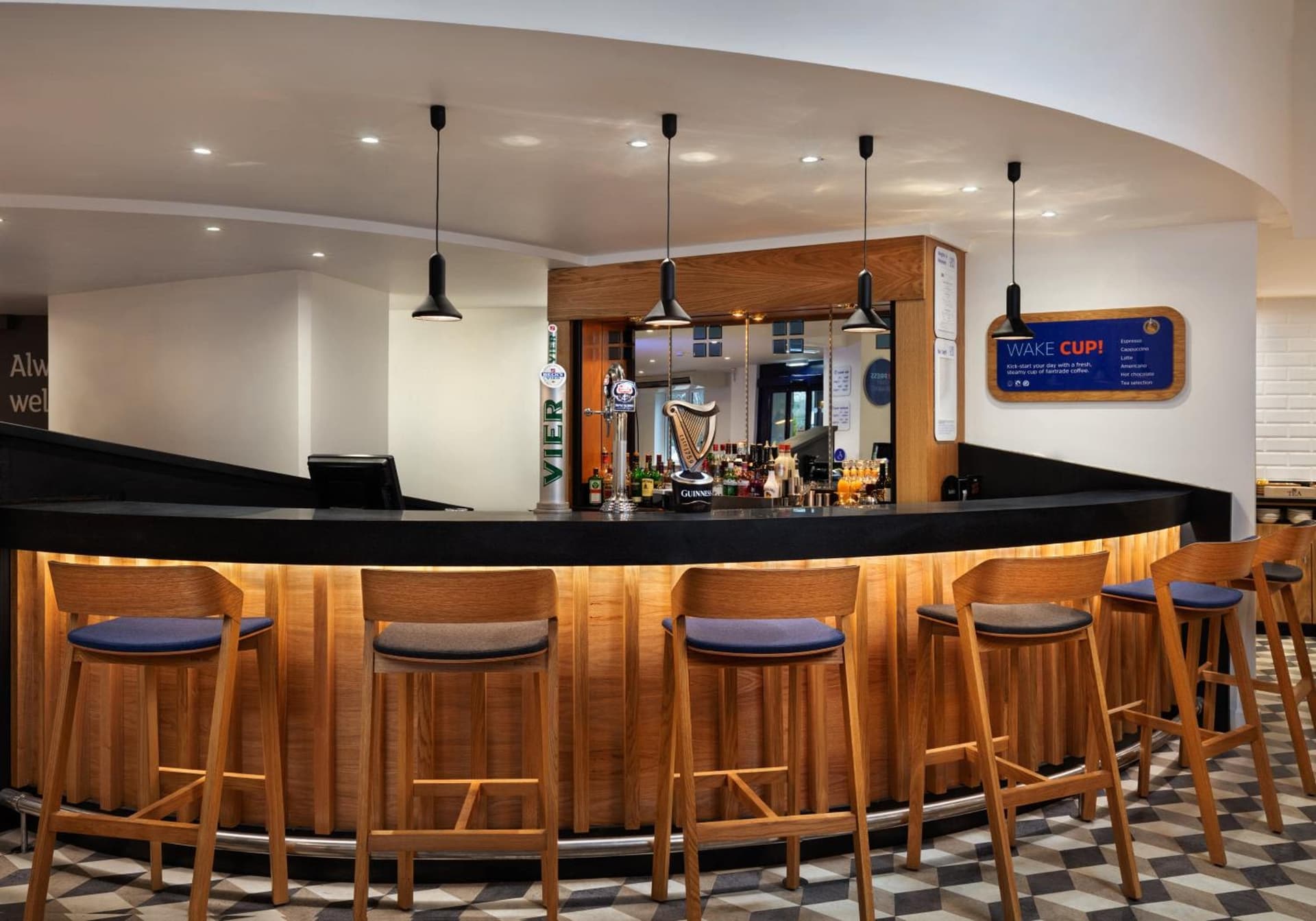 Holiday Inn Express Strathclyde Park