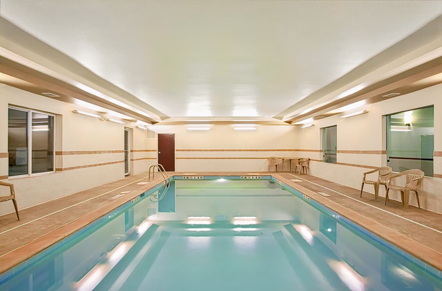 Holiday Inn Express Le Roy - Bloomington Area