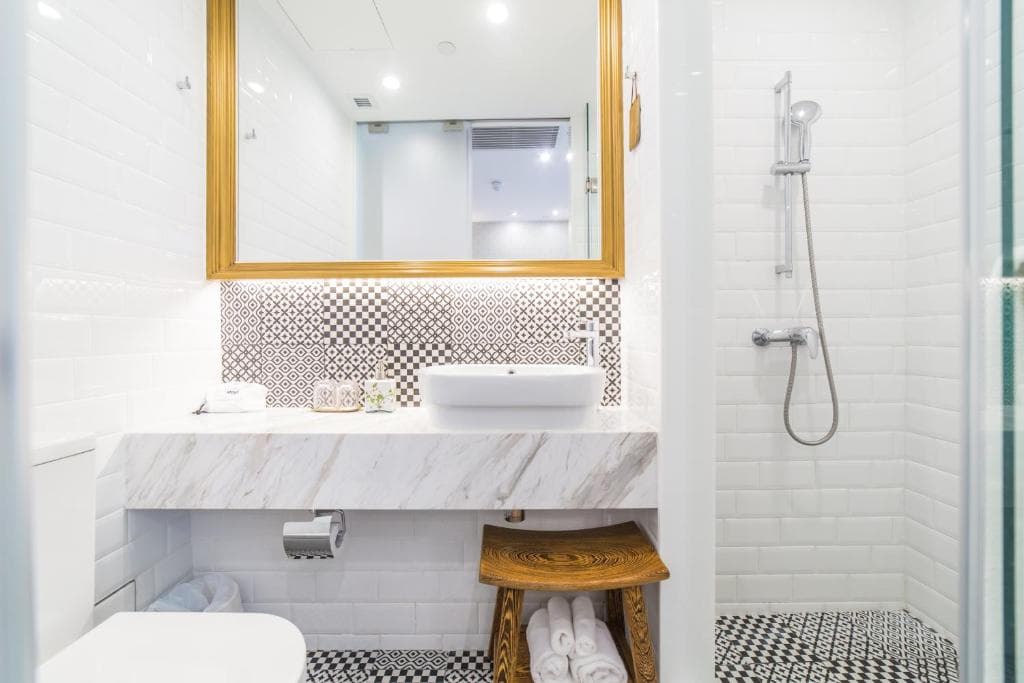 東南樓藝術酒店 ( Tung Nam Lou Art Hotel )