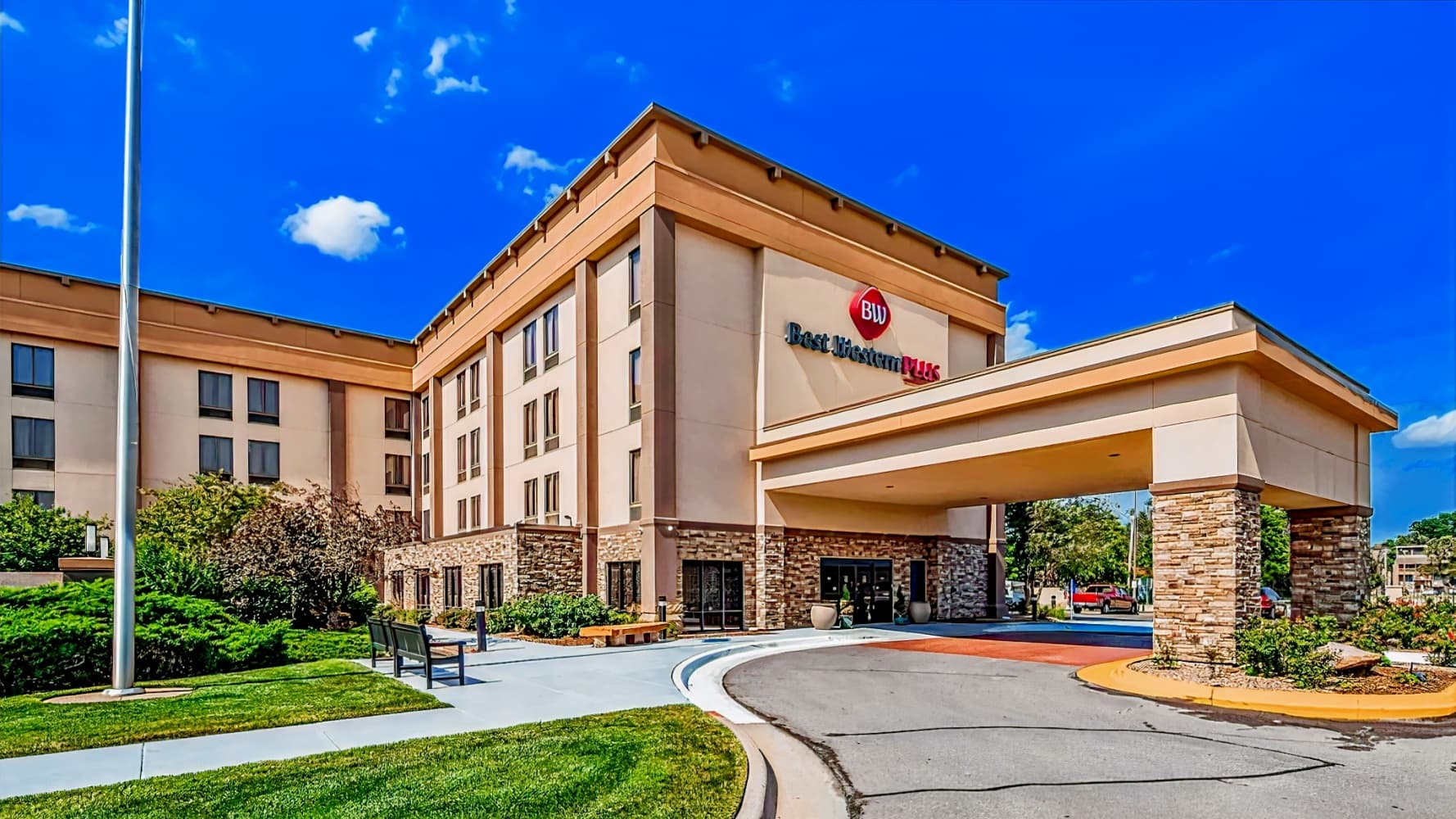 Best Western Plus Wichita West Airport Inn