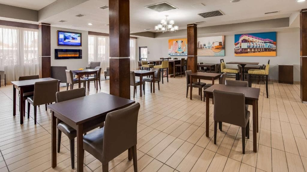 Best Western St. Louis Airport North Hotel & Suites